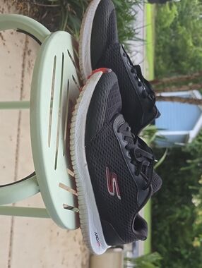 Skechers Black Golf Shoes with Red Logo